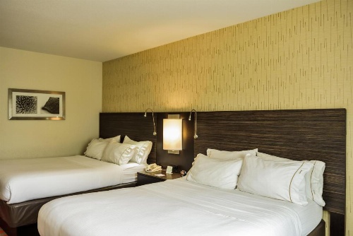Holiday Inn Express and Suites - Bradford image 22